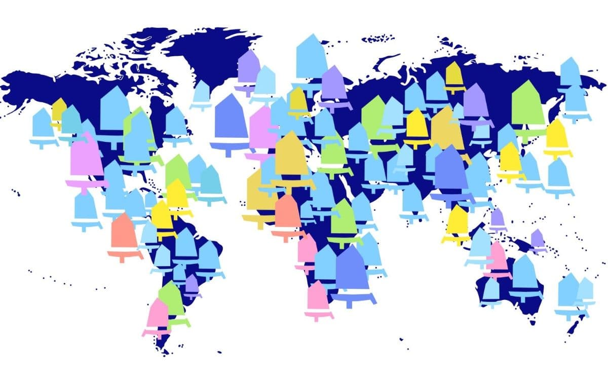 mapa del mundo con optimists de todos los colores